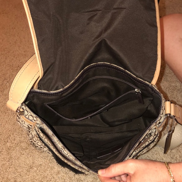 coach messenger bag - Picture 6 of 7